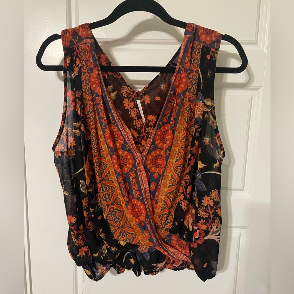 Free People. Floral Wrap Top. Size S.